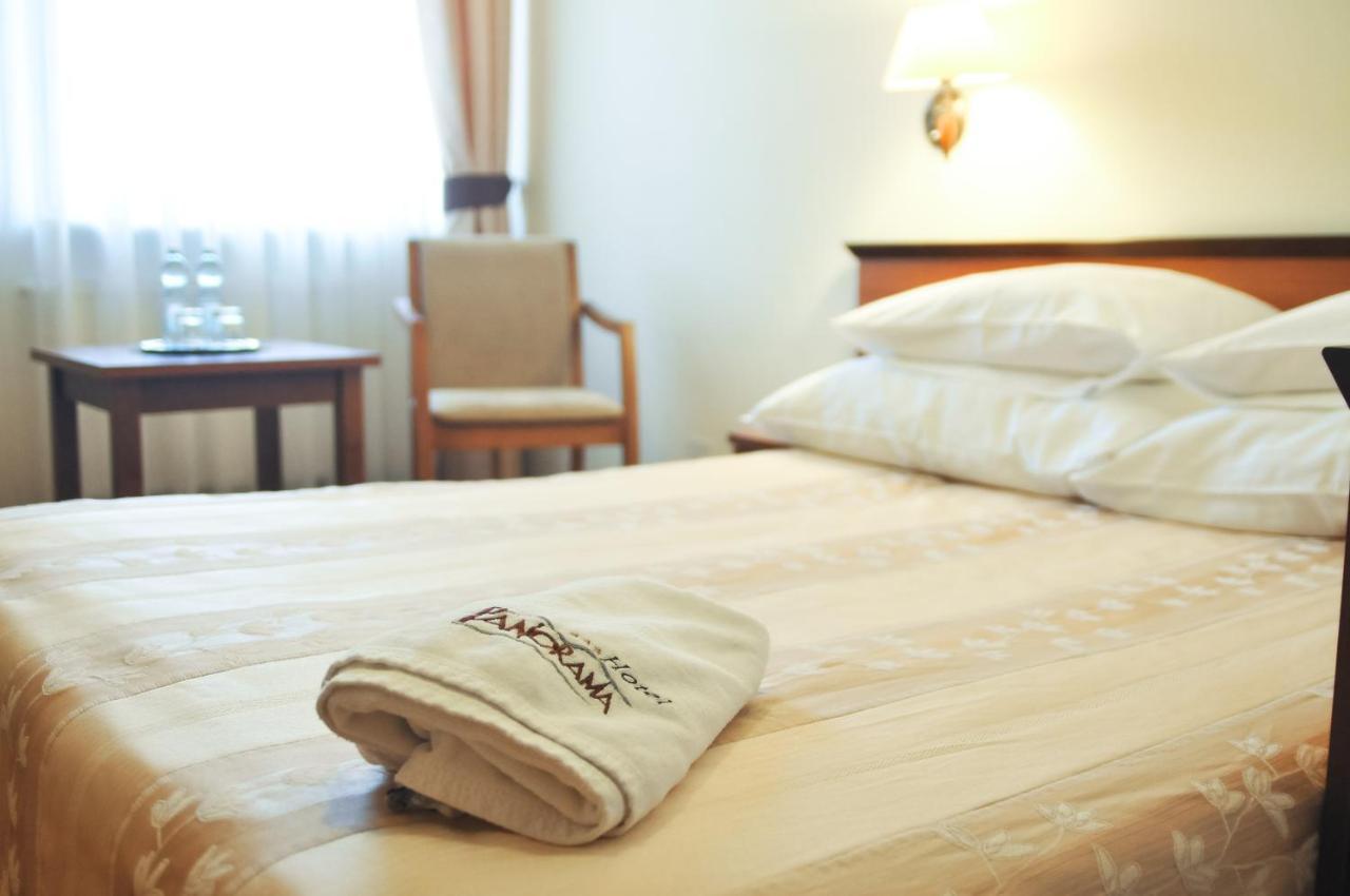Hotel Panorama Ostrowiec Swietokrzyski Ngoại thất bức ảnh